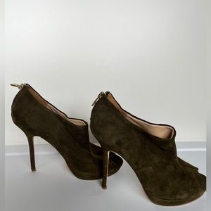 Pour la Victoire open toed suede high heels - size 9.5​